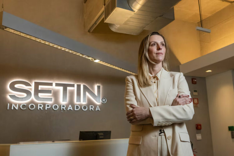 ‘O juro alto nos tirou do médio padrão; migramos para imóveis de alto luxo’.