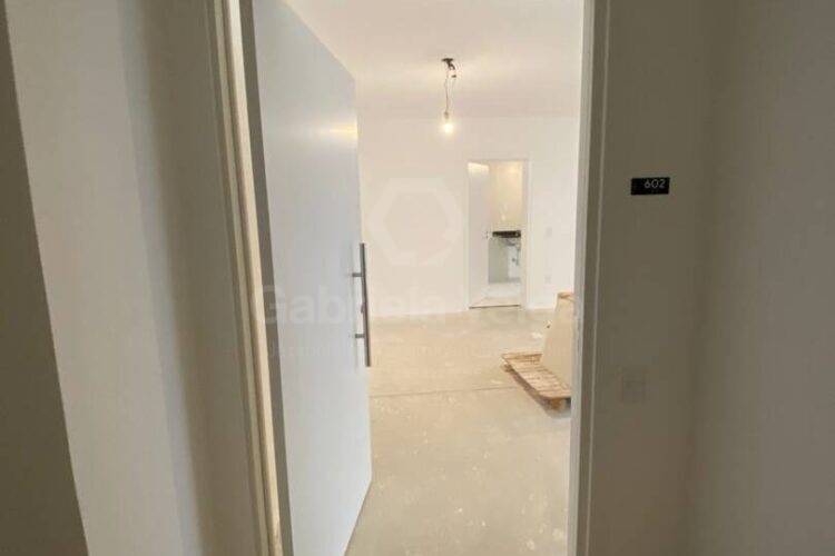 Com a crise do setor financeiro, invista em imóveis.